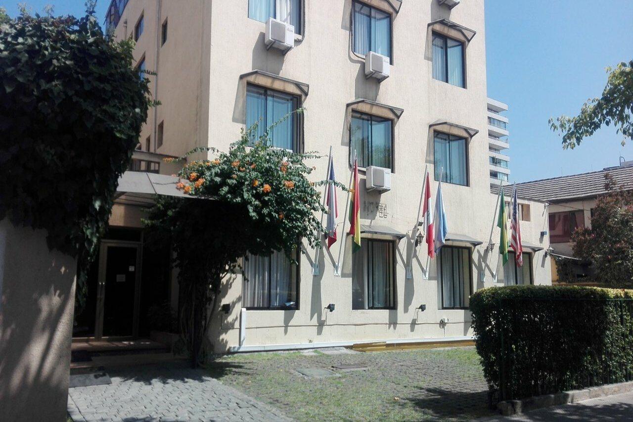 Hotel Maria Angola Santiago du Chili Extérieur photo
