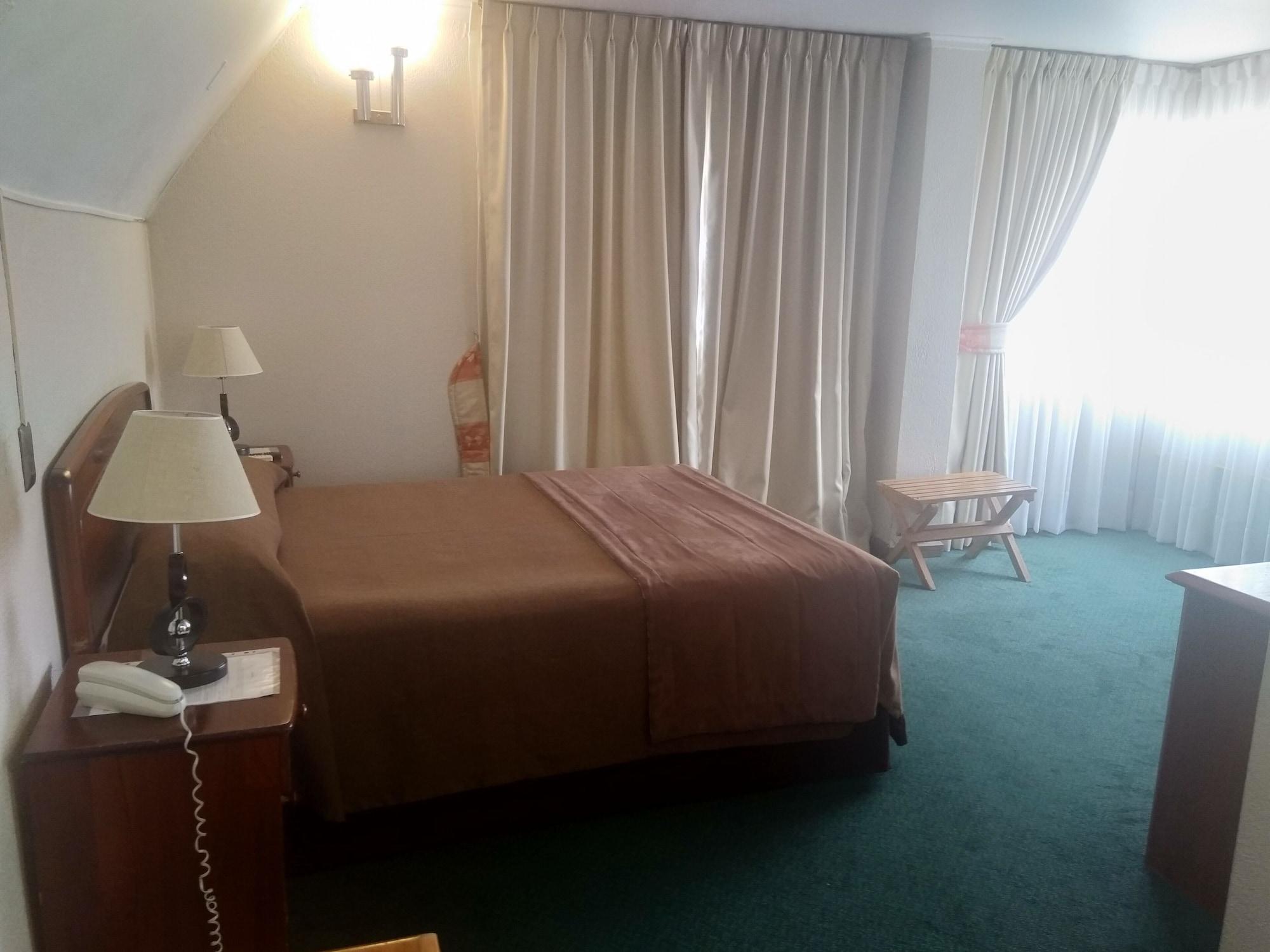 Hotel Maria Angola Santiago du Chili Extérieur photo