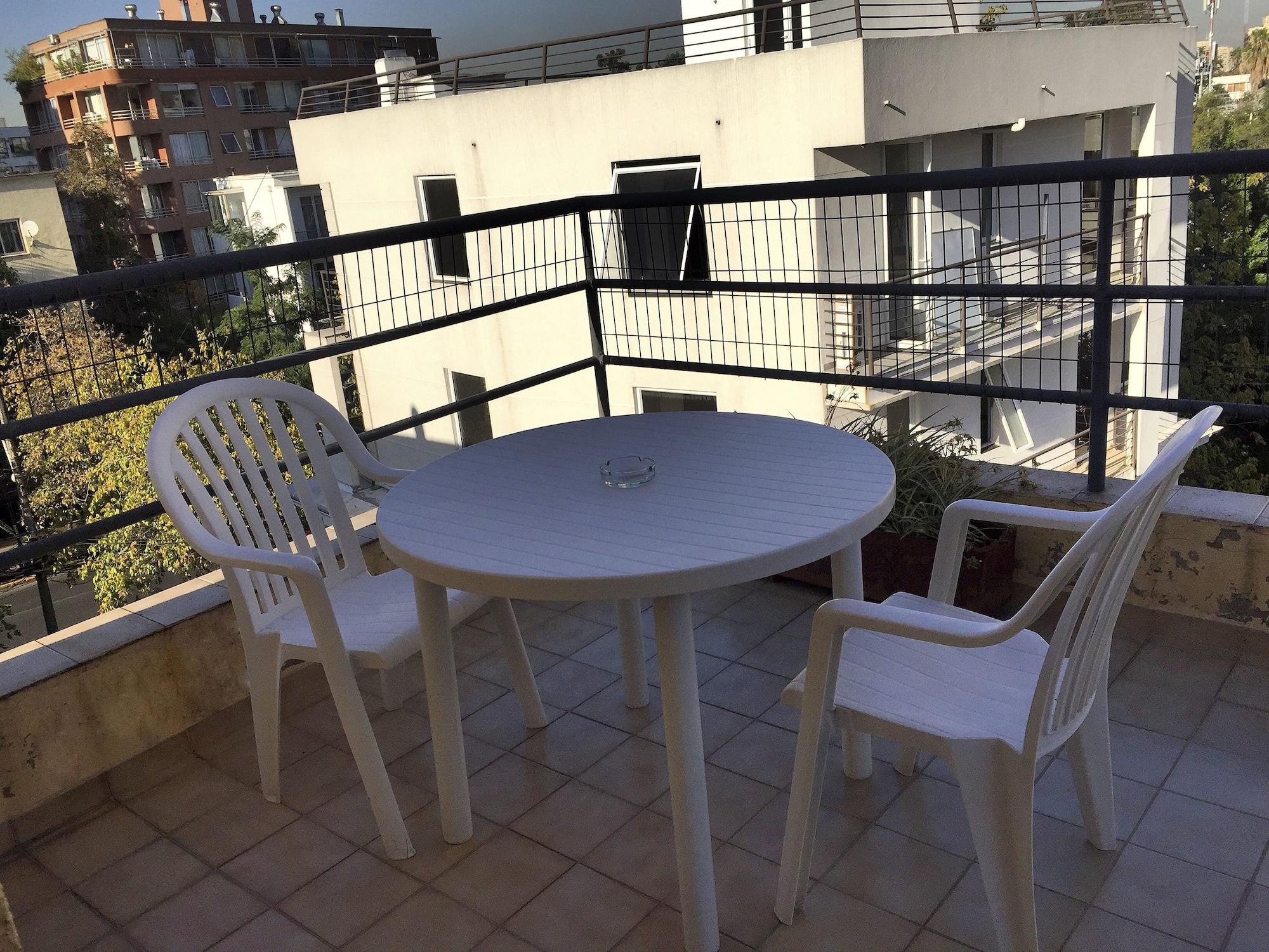 Hotel Maria Angola Santiago du Chili Extérieur photo