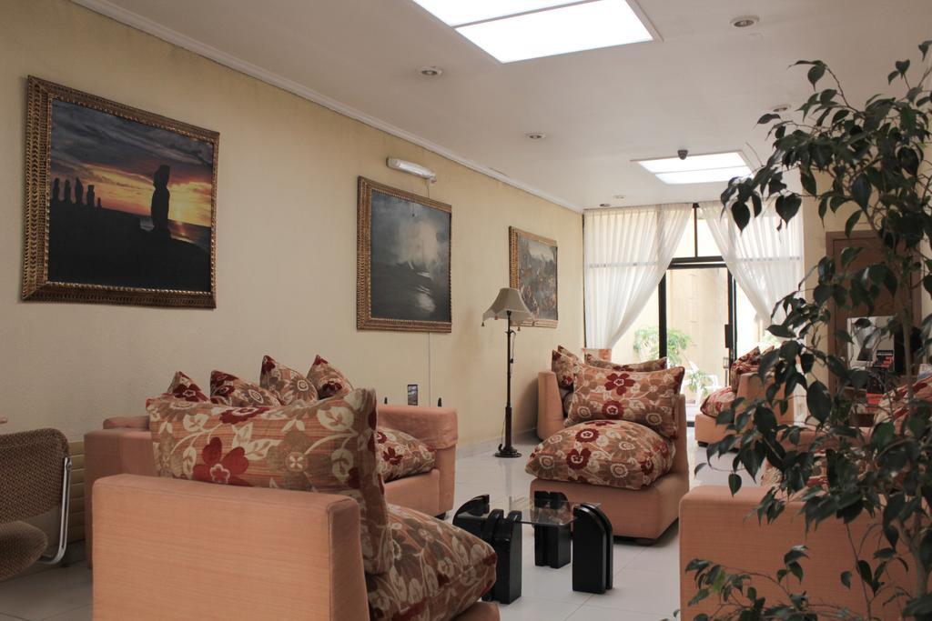 Hotel Maria Angola Santiago du Chili Extérieur photo